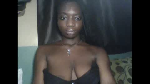 Snapshot of pweedy_ora chatting on 06-29-26, 10:15 ora online show from 06-29-26, 10:15