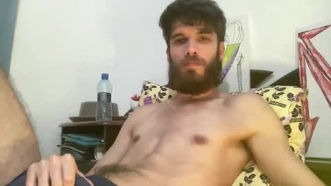 Snapshot of pygmaboy chatting on 01-13-26, 04:18 pygmaboy online show from 01-13-26, 04:18