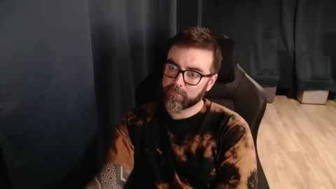 Snapshot of pyroxen chatting on 12-21-25, 10:06 Yog Sothoth online show from 12-21-25, 10:06