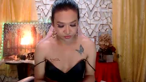 Queen Agatha online show from 03-07-26, 05:21