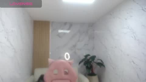 Snapshot of qetsyah_tf chatting on 05-26-26, 01:51 Qetsyah online show from 05-26-26, 01:51