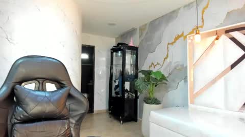 Snapshot of qetsyah_tf chatting on 05-30-26, 01:41 Qetsyah online show from 05-30-26, 01:41