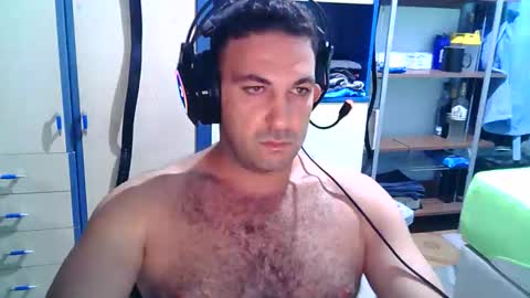 Snapshot of qsatan_6969 chatting on 10-04-25, 02:48 qsatan_6969 online show from 10-04-25, 02:48