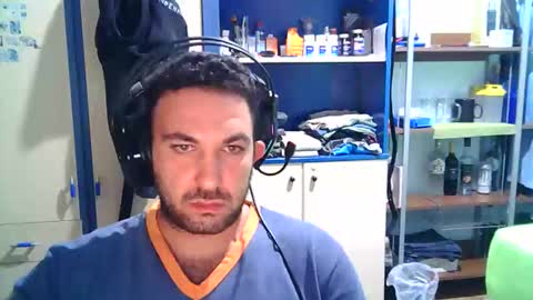 Snapshot of qsatan_6969 chatting on 10-13-25, 06:52 qsatan_6969 online show from 10-13-25, 06:52