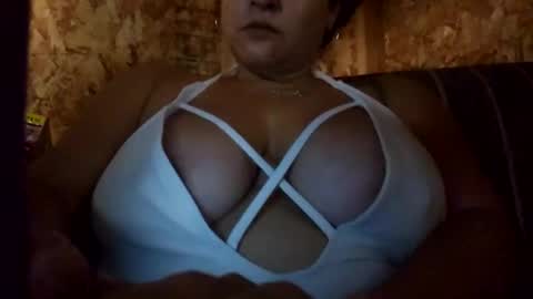 Snapshot of queen1309499253 chatting on 10-08-25, 06:49 queen1309499253 online show from 10-08-25, 06:49