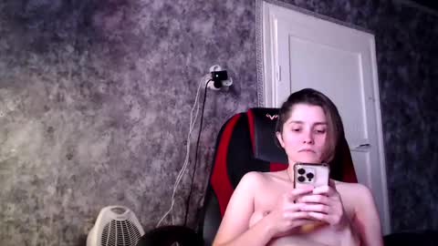 Lola online show from 11-05-25, 08:25