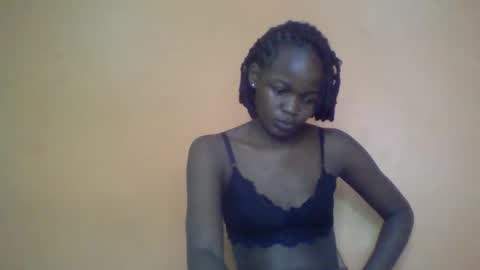 queen_banice online show from 02-18-26, 07:15
