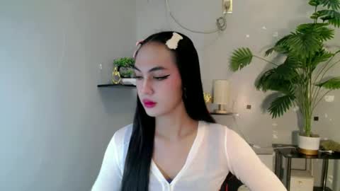 Snapshot of queen_danaya chatting on 06-11-26, 09:57 queen_danaya online show from 06-11-26, 09:57