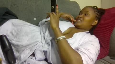 Snapshot of queen_doli chatting on 01-31-26, 07:11 queen_doli online show from 01-31-26, 07:11