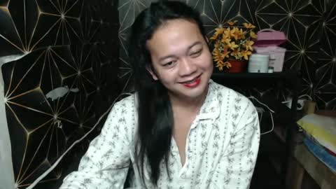 Snapshot of queen_ennah chatting on 12-02-24, 01:14 queen_ennah online show from 12-02-24, 01:14