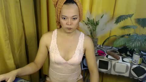 queen_ennah online show from 07-14-26, 06:51