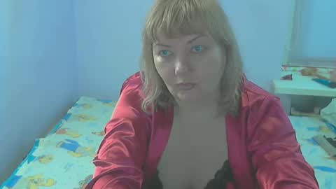 queen_jane8 online show from 04-17-26, 02:53