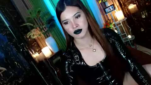 Snapshot of queen_kendalx19 chatting on 10-10-25, 09:25 Kendal online here from 6am-3pm philippine time online show from 10-10-25, 09:25