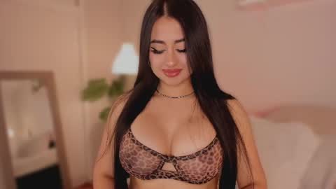 Liana  online show from 07-11-26, 06:27