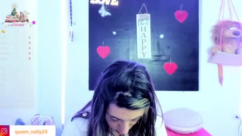 queen_natttyy online show from 01-12-25, 03:49