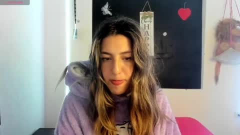queen_natttyy online show from 01-14-25, 06:24