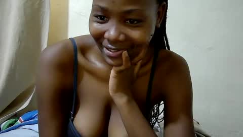 Snapshot of queen_slender chatting on 07-03-26, 08:43 queen_slender online show from 07-03-26, 08:43