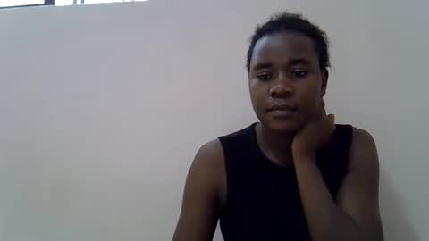 Snapshot of queen_sly chatting on 10-14-25, 09:32 queen_sly online show from 10-14-25, 09:32