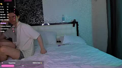 Kim online show from 04-10-26, 04:12