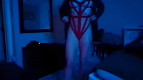 queenbee6269 online show from 12-15-24, 07:46