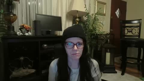 queenjmmannen18 online show from 01-05-25, 02:17