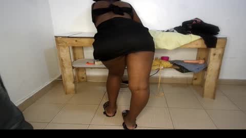 Nina online show from 03-28-26, 08:52