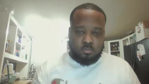 Snapshot of queenking55 chatting on 12-02-24, 07:03 Queen N King Fun Night online show from 12-02-24, 07:03