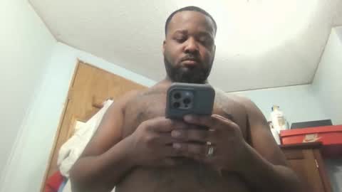 Snapshot of queenking55 chatting on 01-04-25, 04:44 Queen N King Fun Night online show from 01-04-25, 04:44