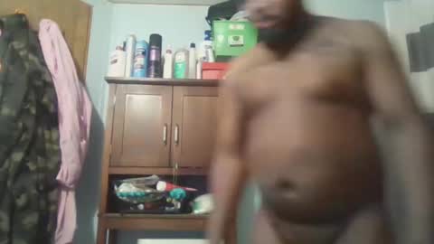 Snapshot of queenking55 chatting on 01-08-25, 06:31 Queen N King Fun Night online show from 01-08-25, 06:31