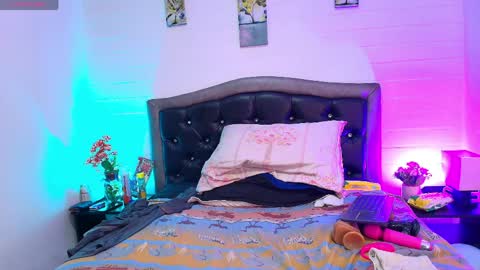 VickyBoobss online show from 04-08-26, 08:20