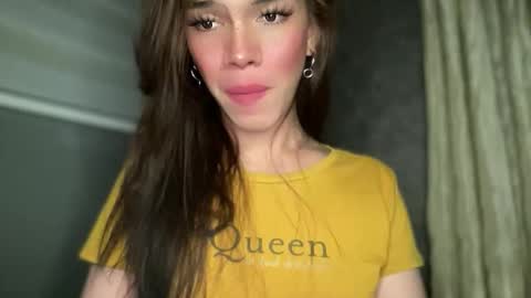 QUEEN online show from 11-10-25, 07:46