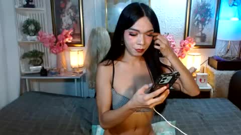 Snapshot of queennira chatting on 07-11-26, 06:16 queennira online show from 07-11-26, 06:16