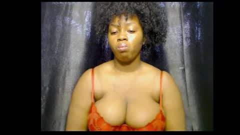 Zoey online show from 11-08-25, 11:54