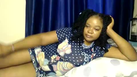 Snapshot of queenofsouls chatting on 02-03-26, 06:22 . online show from 02-03-26, 06:22