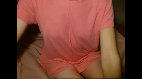 queenoftenderness online show from 11-19-25, 08:53