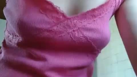 Snapshot of queenoftenderness chatting on 06-22-26, 10:12 queenoftenderness online show from 06-22-26, 10:12