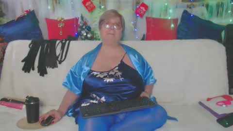 QueenPammy online show from 12-14-25, 06:41
