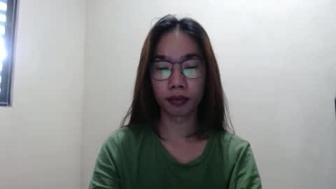 Snapshot of queenpaulaxx chatting on 11-06-25, 03:40 Paula watson online show from 11-06-25, 03:40