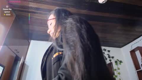 Snapshot of queenrose94 chatting on 02-26-26, 12:15 queenrose94 online show from 02-26-26, 12:15