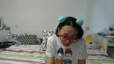 Snapshot of queensofiaqueen chatting on 04-06-26, 06:47 queensofiaqueen online show from 04-06-26, 06:47