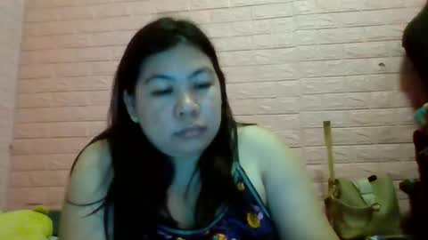 Queen online show from 10-20-25, 09:21