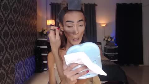 Snapshot of queenvalentinats chatting on 06-26-26, 10:08 ValentinaMoone online show from 06-26-26, 10:08