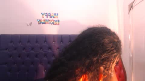 Snapshot of queenwenn chatting on 11-02-25, 12:46 queenwenn online show from 11-02-25, 12:46