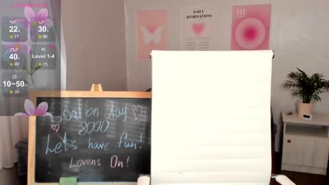 Snapshot of queitsharm_ chatting on 04-29-26, 05:33 Anna online show from 04-29-26, 05:33