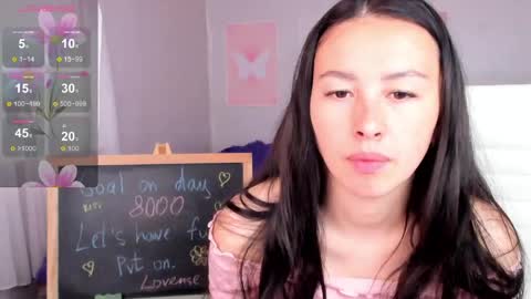 Snapshot of queitsharm_ chatting on 05-30-26, 07:27 Anna online show from 05-30-26, 07:27