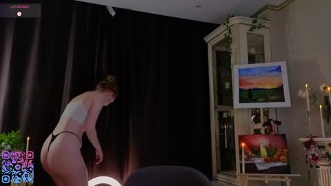 Teri  My favorite vibes 77 101 222 666 online show from 12-20-25, 02:29