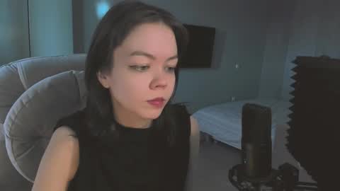 quietluxury online show from 03-12-26, 12:44