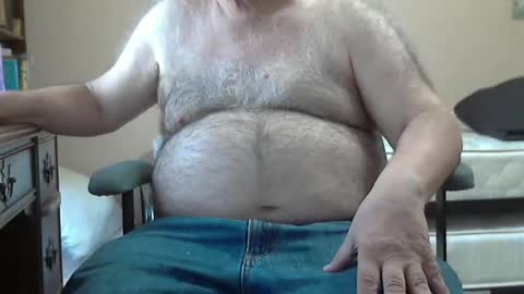 quietnshy2 online show from 10-26-25, 05:30