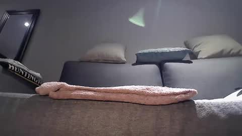 quik32 online show from 03-08-25, 04:45