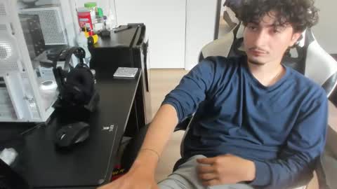 qwert4206 online show from 04-09-26, 10:37